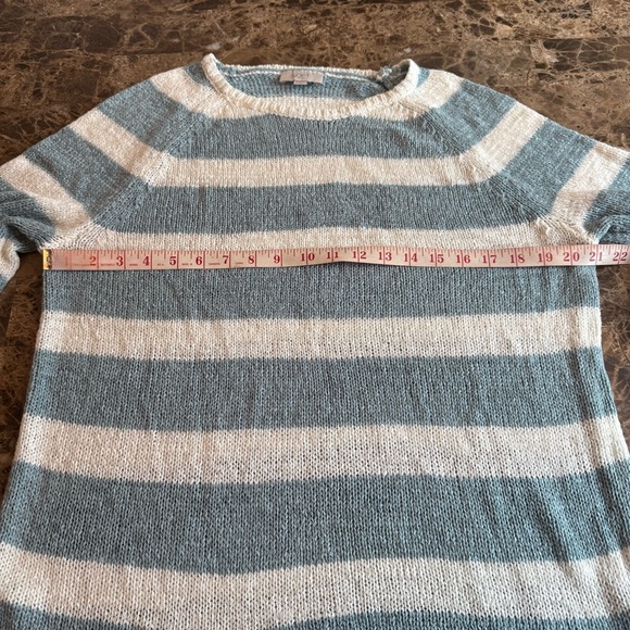 LOFT Blue and Cream Crew Neck Sweater - Picture 3 of 11